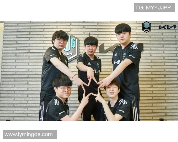 V5逆袭之路和平精英总决赛精彩纪实记录与战术解析